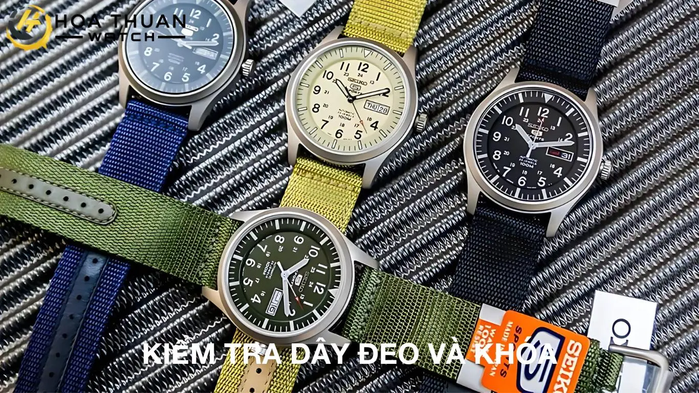 Kiểm tra dây đeo và khóa của Seiko 5 quân đội