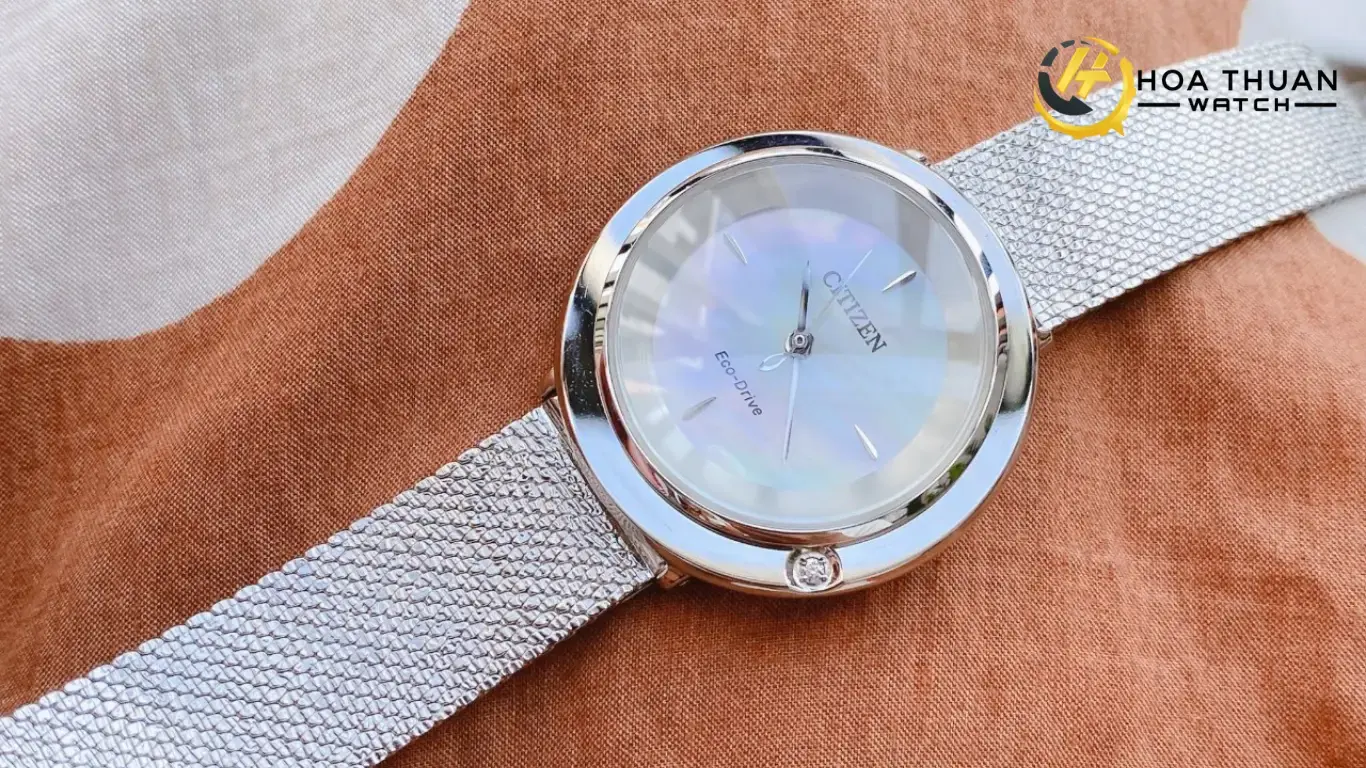 Citizen Eco-Drive EM0640-58D L Ambiluna