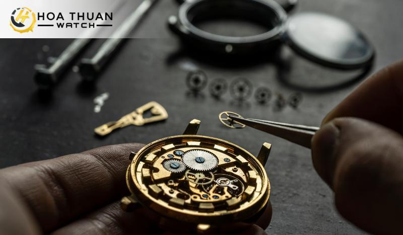 Quá trình lắp ráp đồng hồ cơ nam chính hãng