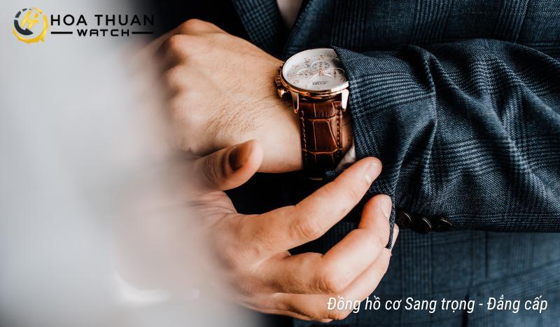 Đồng hồ mang lại sự sang trọng, đẳng cấp