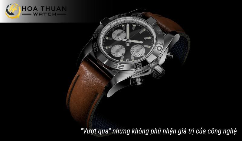"Vượt qua" nhưng không phủ nhận giá trị của công nghệ