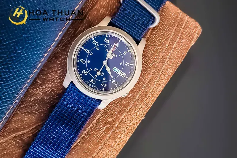 Seiko 5 SNK807K2