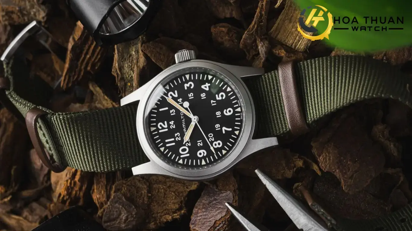 Đồng hồ phong cách Field Watch