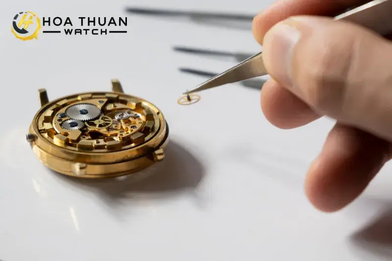 Lắp ráp lại bộ máy đồng hồ seiko